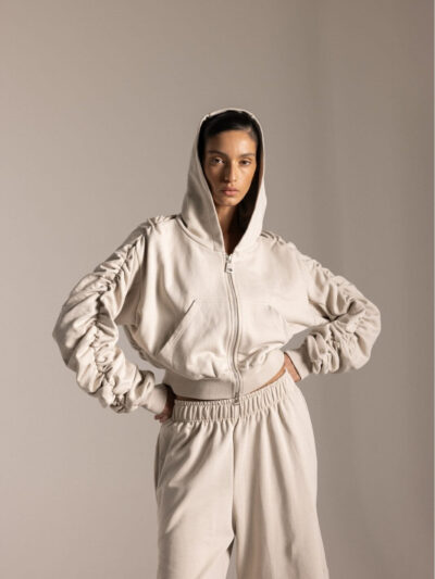 Hoodie with pleats